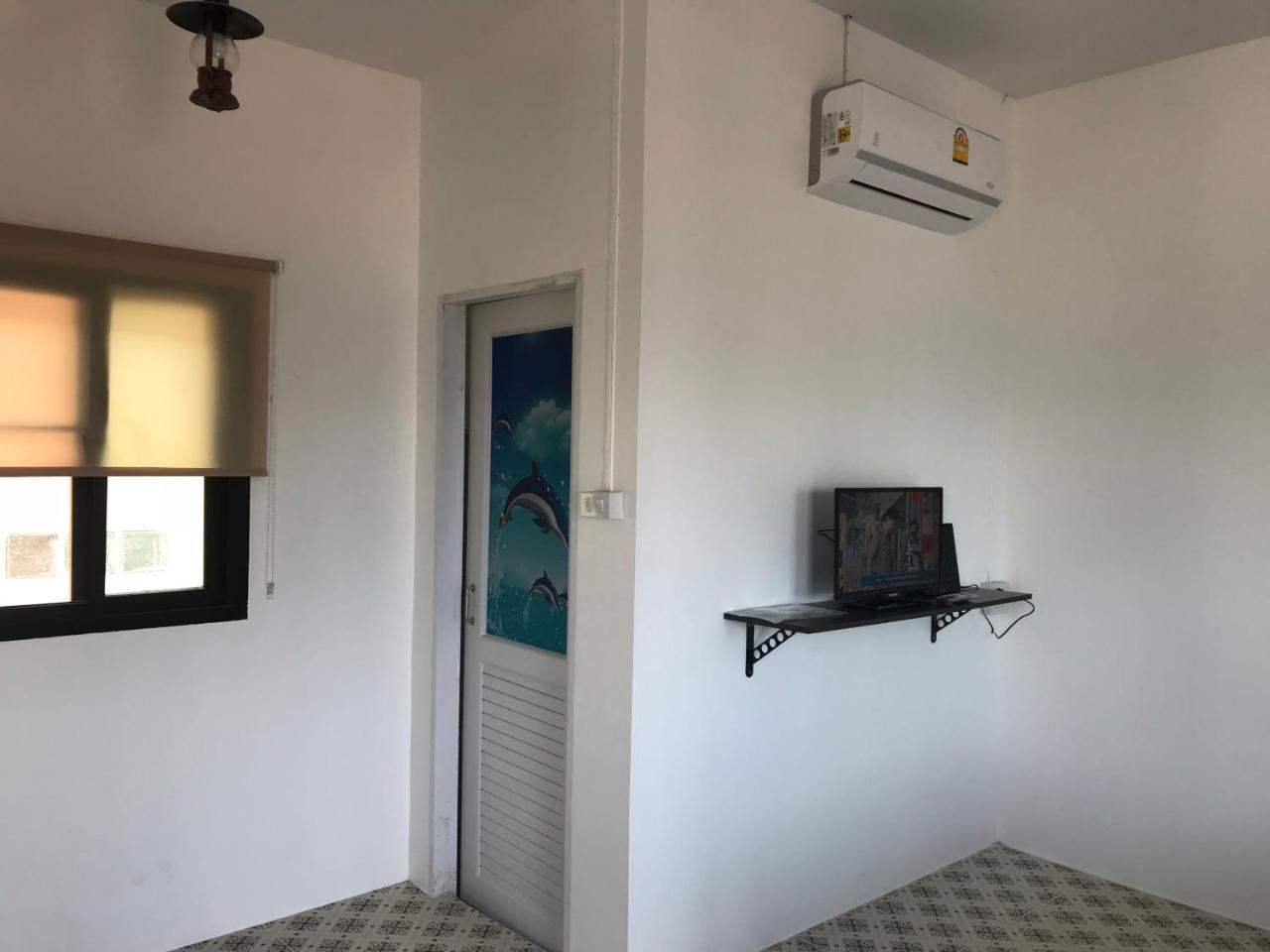 쁘라쭈압키리칸 Grandmabalcony B&B 외부 사진