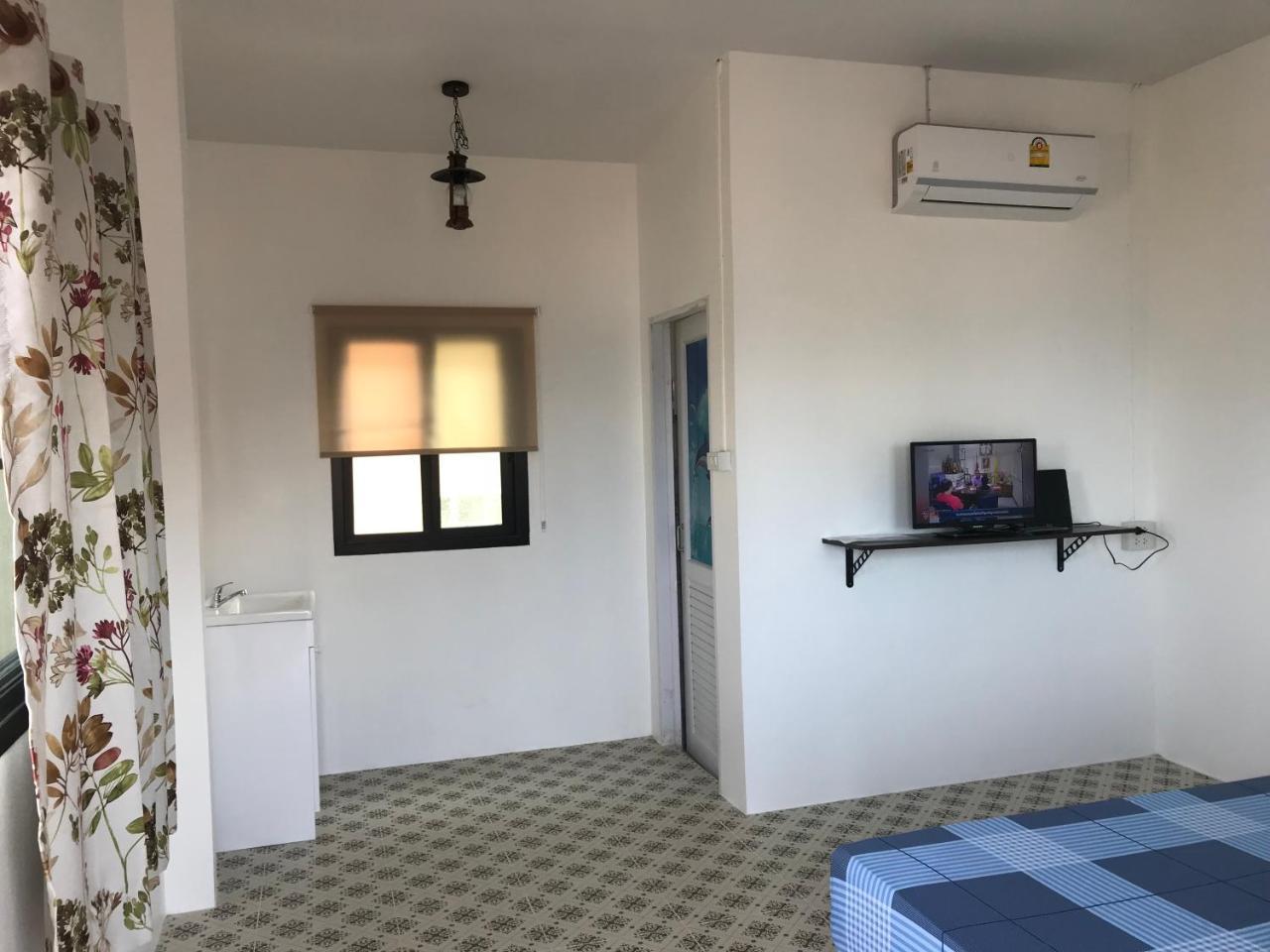 쁘라쭈압키리칸 Grandmabalcony B&B 외부 사진